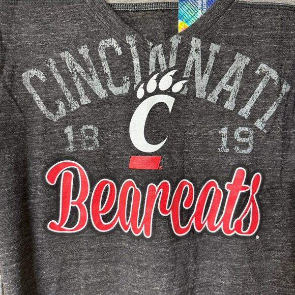 University of Cincinnati Long Sleeved V-neck T-shirt Women’s Size Medium NWT - Picture 4 of 4